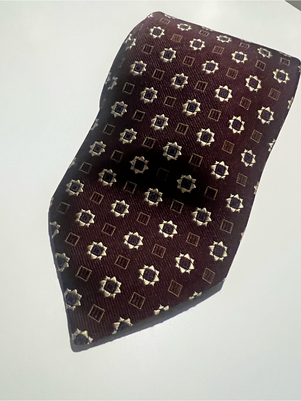 Vintage Wm Fox & Co Washington DC Burgundy Silk Geometric Tie